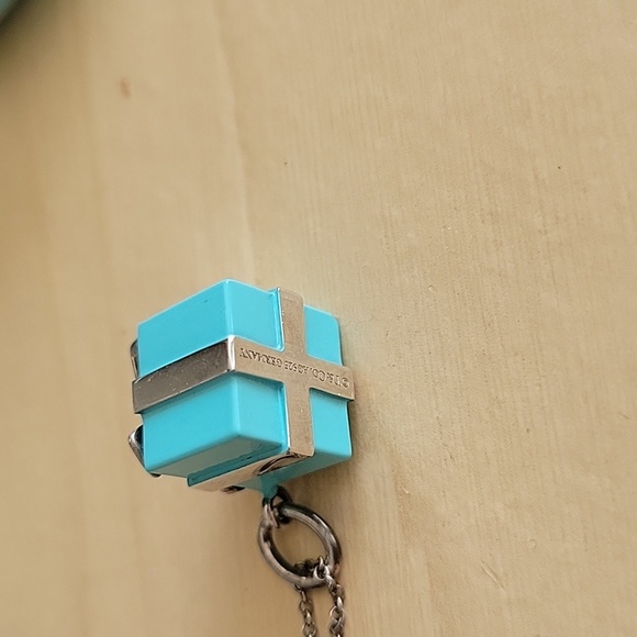Tiffany & Co Blue Box Enamel Present Gift Pendant with Chain - Picture 3 of 4